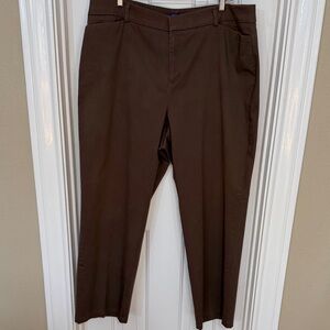 Dockers Women’s 18W Petite Dark Brown Chinos